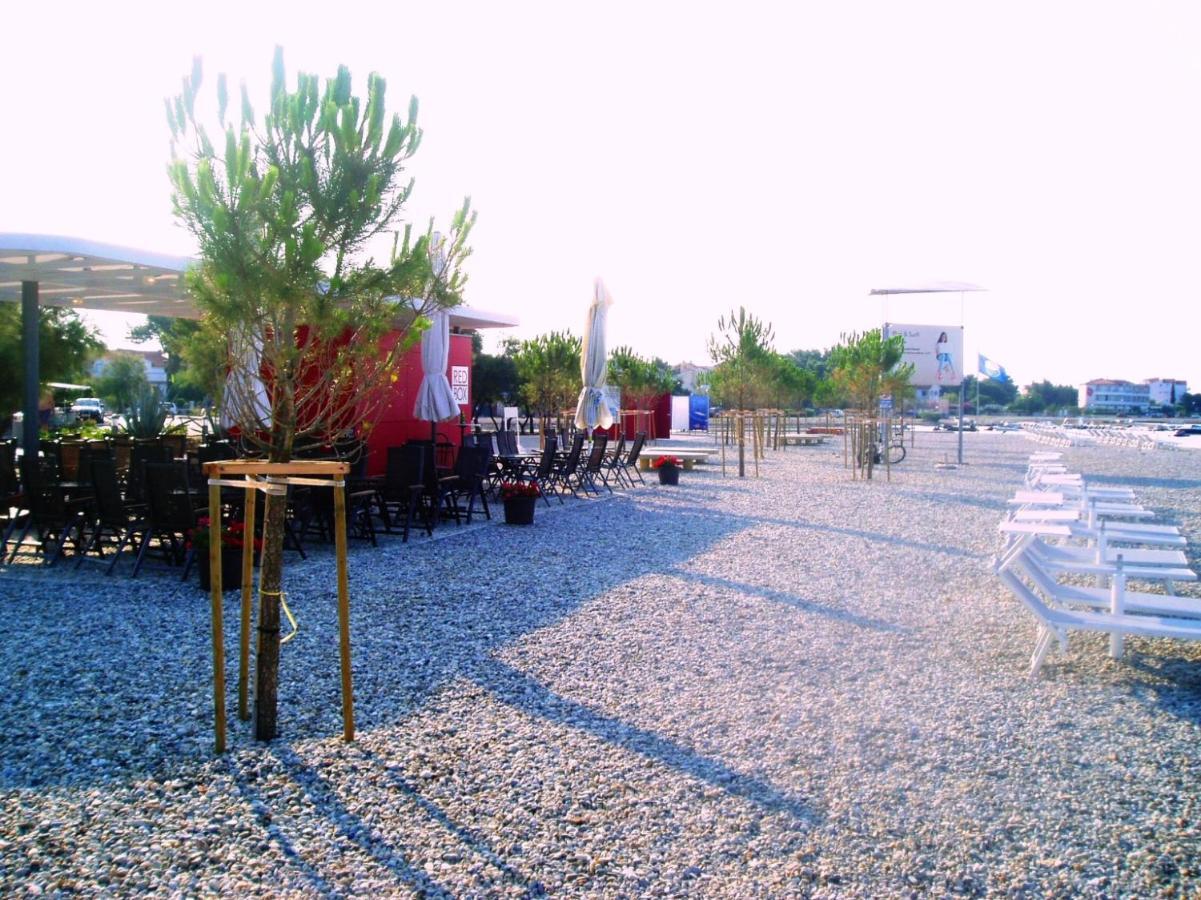 Zsa Zsa Holiday Home Srima Kültér fotó
