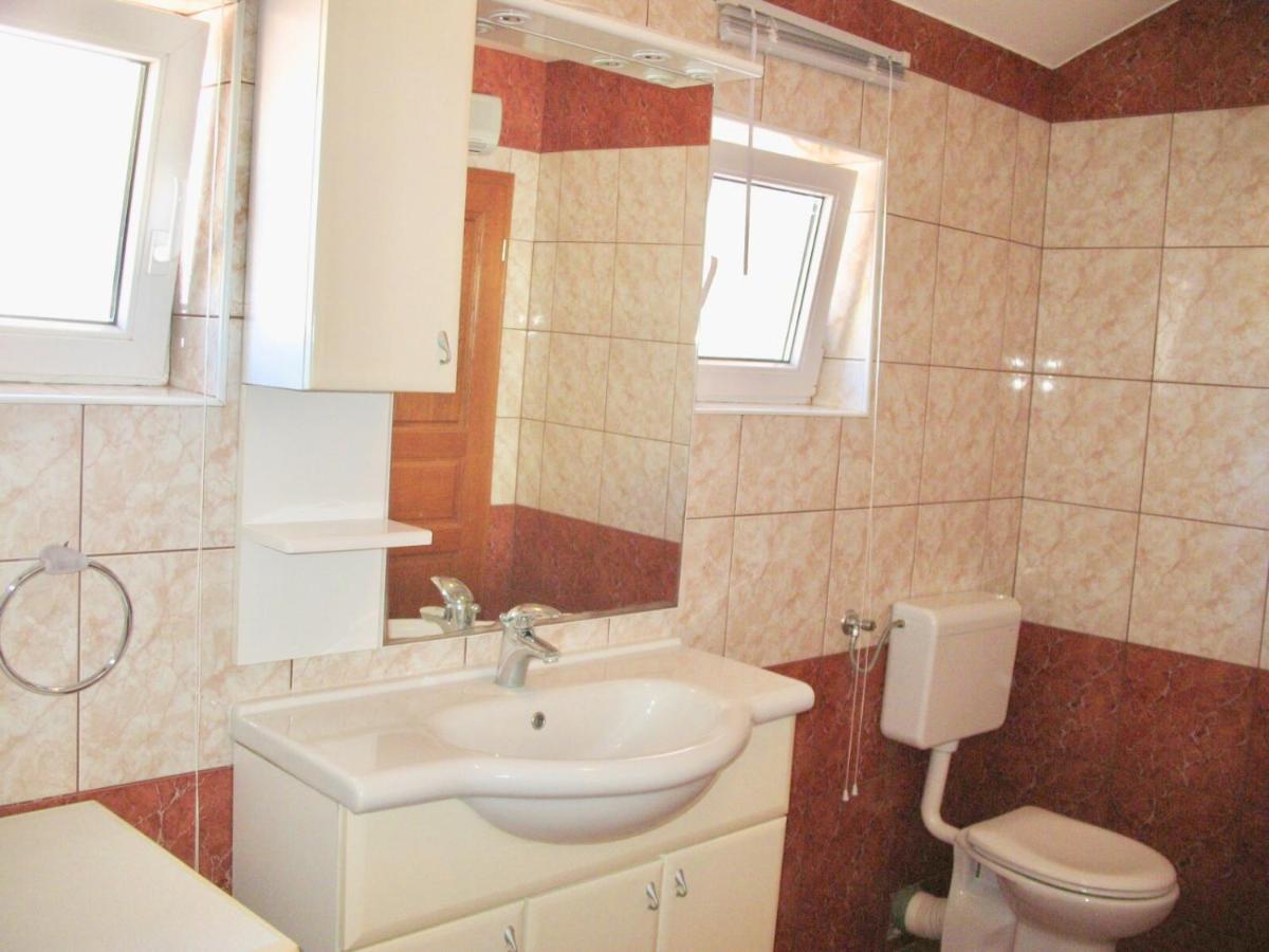 Zsa Zsa Holiday Home Srima Kültér fotó
