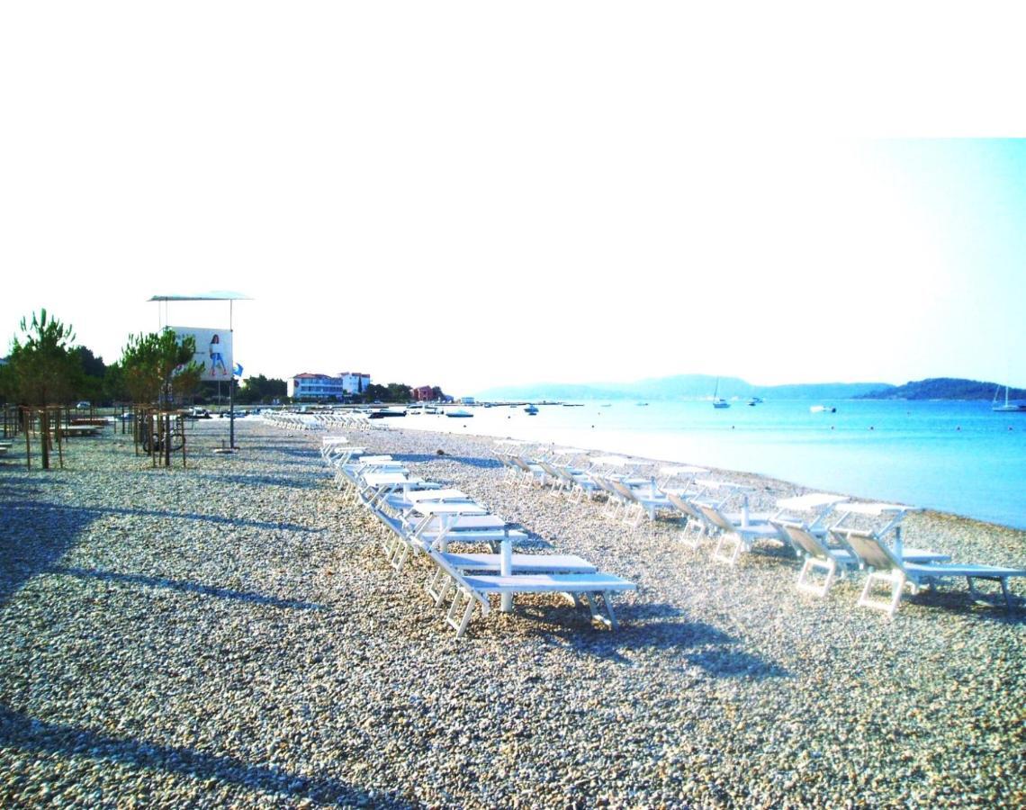 Zsa Zsa Holiday Home Srima Kültér fotó